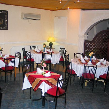 VallaE Des Princes Ha”Tel Douala Extérieur photo
