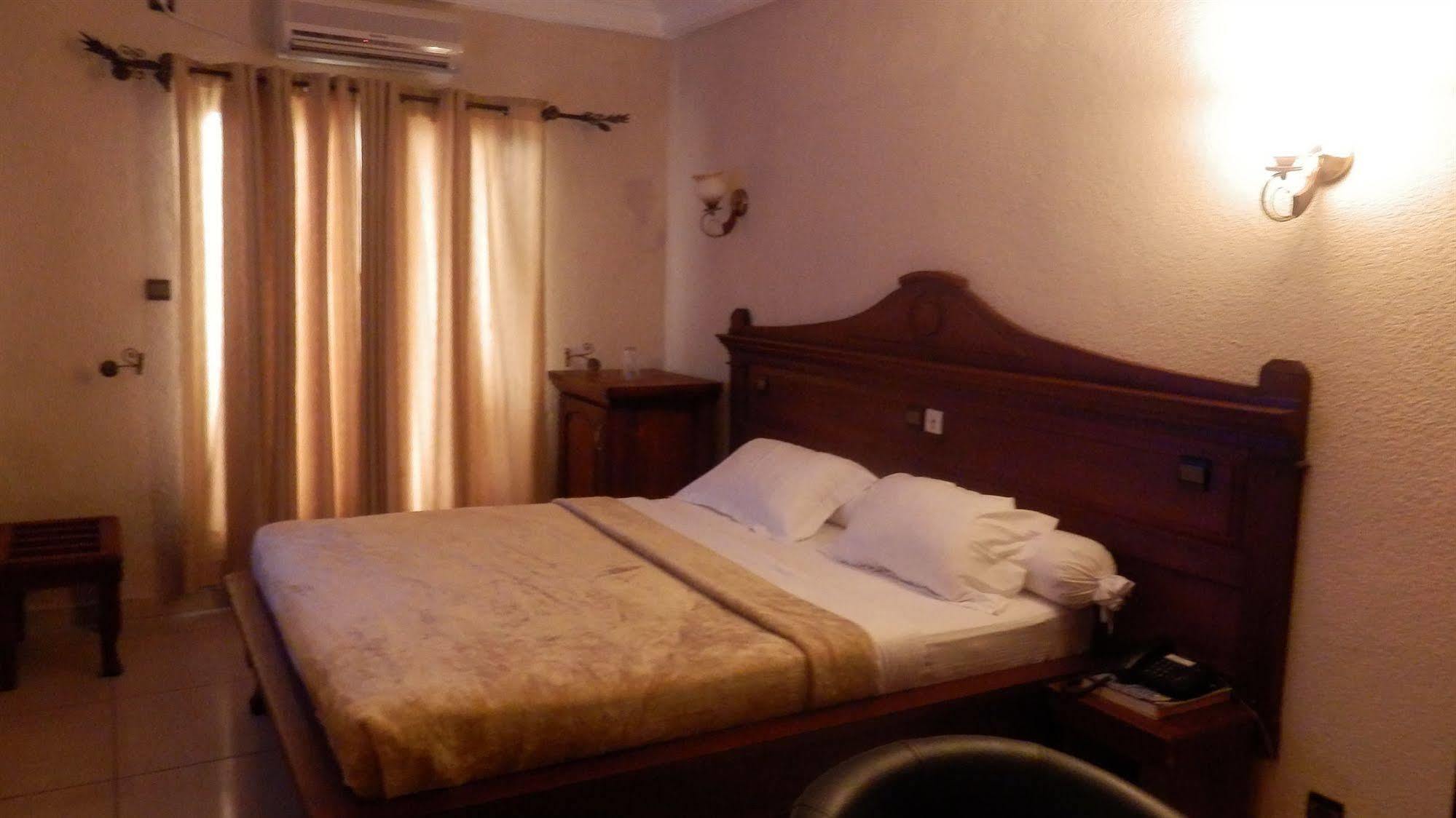 VallaE Des Princes Ha”Tel Douala Extérieur photo